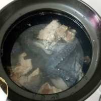 蟲草花烏雞紅棗湯的做法步驟5