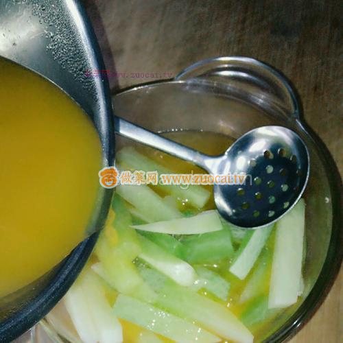 橙汁蘿卜條的做法