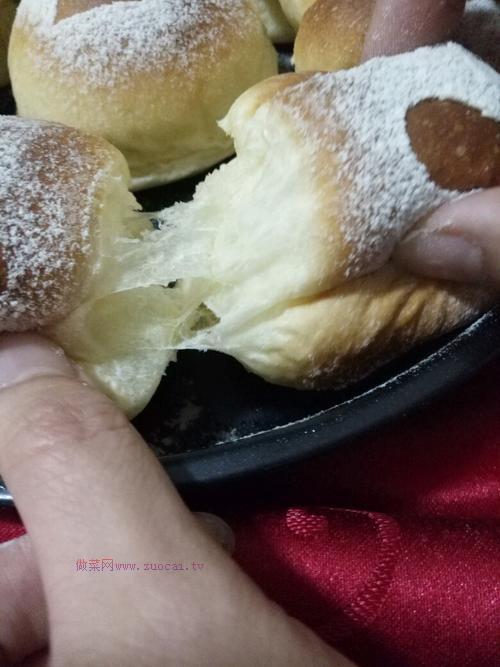 一次發(fā)酵的中種愛(ài)心小餐包的做法