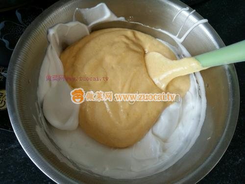 南瓜戚風(fēng)蛋糕的做法