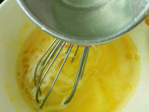 戚風(fēng)蛋糕的做法