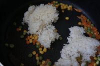 蝦仁蛋包飯的做法步驟5