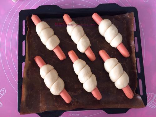 熱狗面包卷的做法