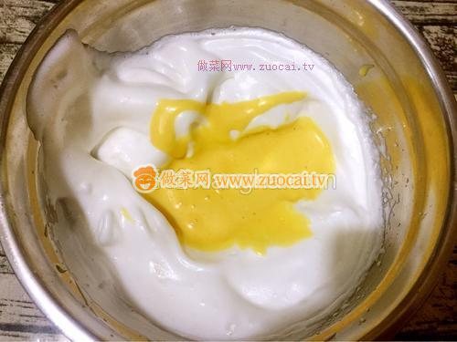 藍莓蛋糕卷的做法