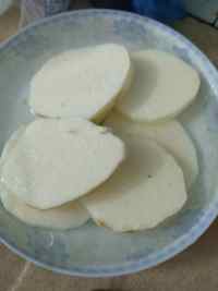 淮山荸薺排骨湯的做法步驟1