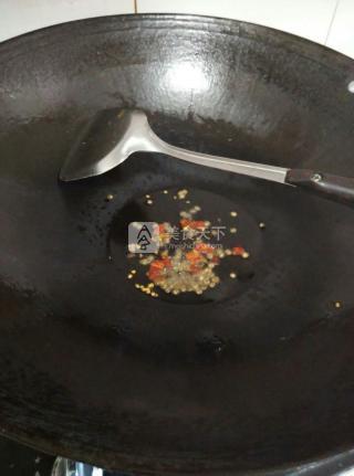 酸菜米線的做法步驟:9