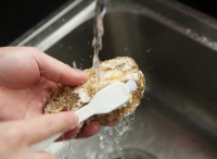 蒜泥生蠔(帶殼蒸)的做法步驟1