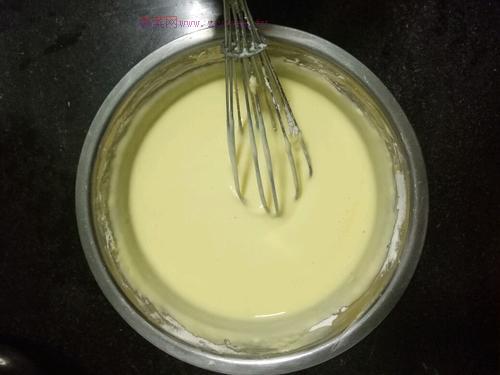 南瓜子酸奶蛋糕(6寸)的做法