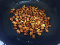 花生米拌蘿卜干的做法步驟3