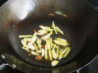 避風(fēng)塘蝦的做法步驟10