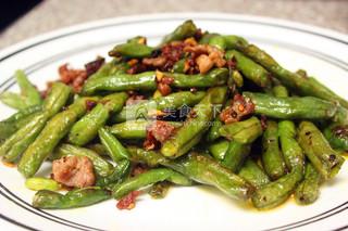 干煸四季豆的做法步驟:15