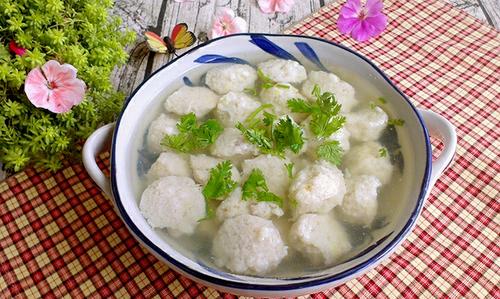 汆鲅魚丸子的做法