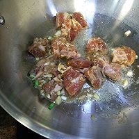 蔥香排骨燜飯的做法圖解5