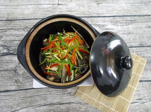 干鍋魚(yú)頭的做法