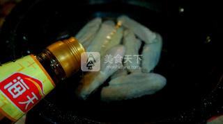 干鍋香辣鴨翅的做法步驟：2