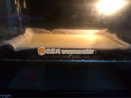 藍莓蛋糕卷的做法