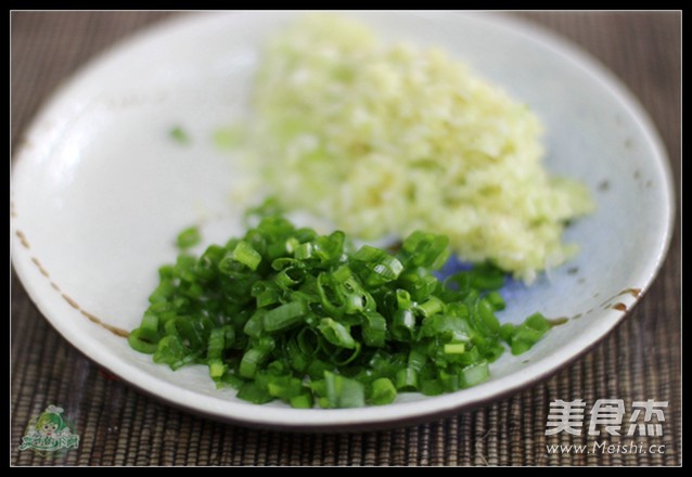 素?zé)龞|坡肉的做法