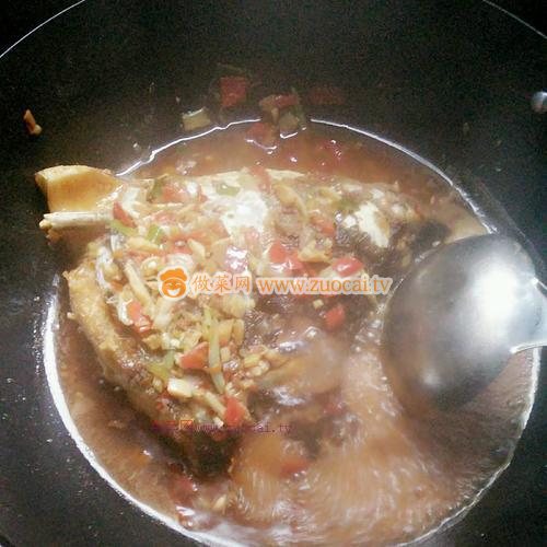 紅燒胖魚(yú)頭的做法