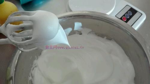 咖啡戚風(fēng)蛋糕的做法