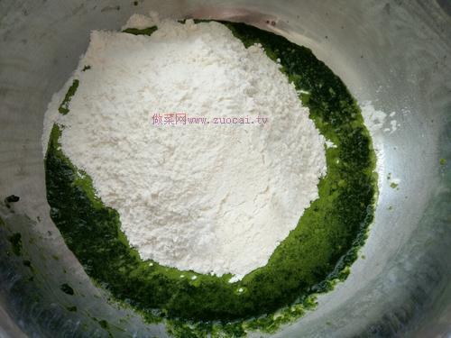 無水菠菜面團(tuán)的做法