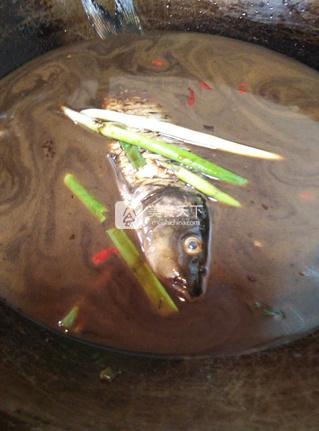 【鹵水魚】的做法步驟:2