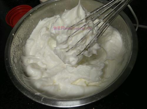 電飯煲戚風(fēng)蛋糕的做法