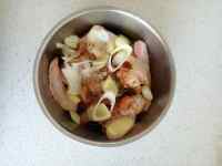 干鍋雞翅蝦的做法步驟4