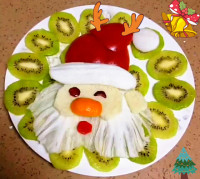 圣誕老人水果拼盤的做法步驟3