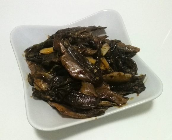 韓式干辣椒燒鯽魚干