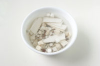 “無敵”的功效【美顏四神湯】（養(yǎng)生壺版）的做法步驟2