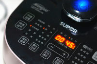 蘿卜牛排骨湯的做法步驟5