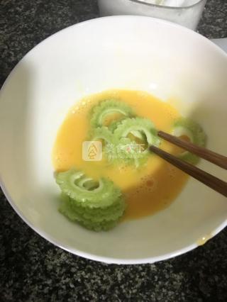苦瓜蛋餅的做法步驟:4