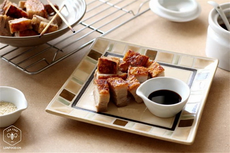 粵式經(jīng)典正宗脆皮燒肉