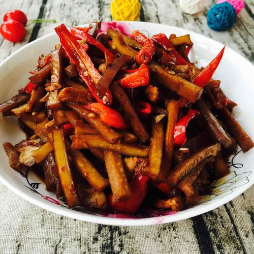 爆炒肉絲醬干的做法