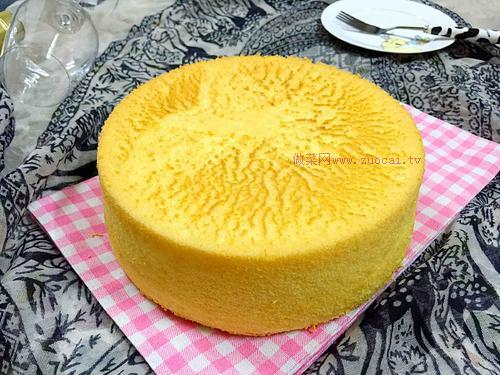 原味戚風蛋糕的做法