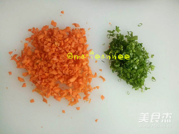 胡蘿卜雞蛋餅#2至3歲寶寶食譜#的做法