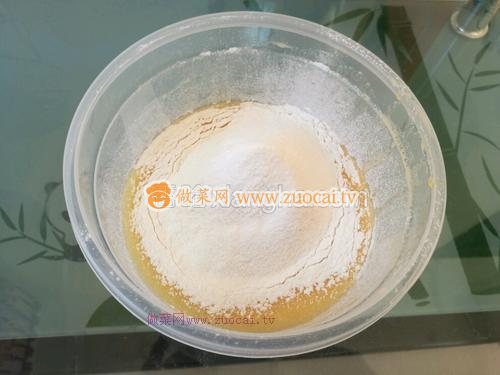 6寸戚風(fēng)蛋糕的做法