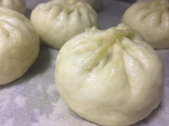 蘿卜蝦皮菜包子