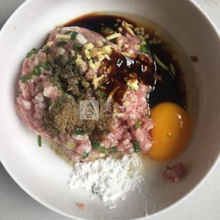 #ACA烘焙明星大賽#脆皮丸子的做法步驟:2