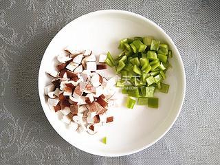 【醬香豆干】的做法步驟:2