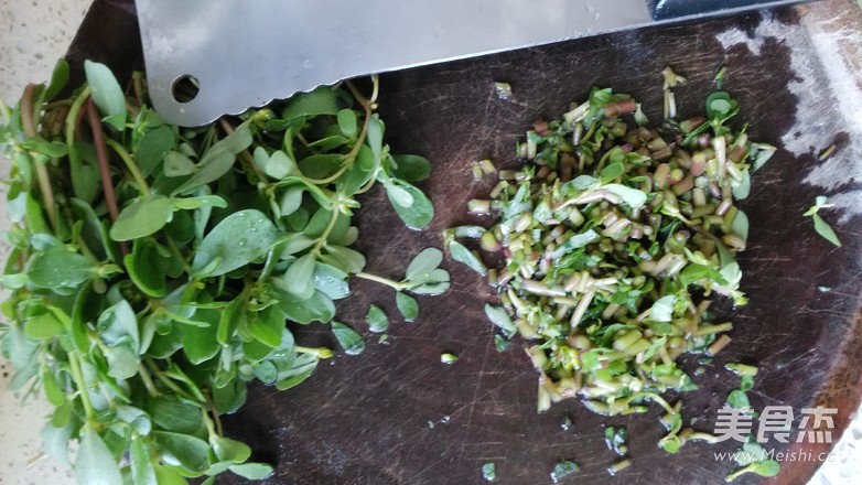 #幼兒學(xué)齡食譜#馬齒莧炒雞蛋的做法