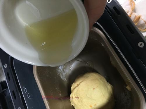 南瓜吐司(一次發(fā)酵法)的做法
