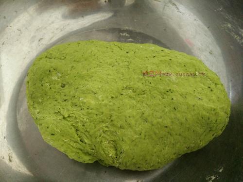 無水菠菜面團(tuán)的做法