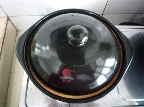 干鍋魚(yú)頭的做法