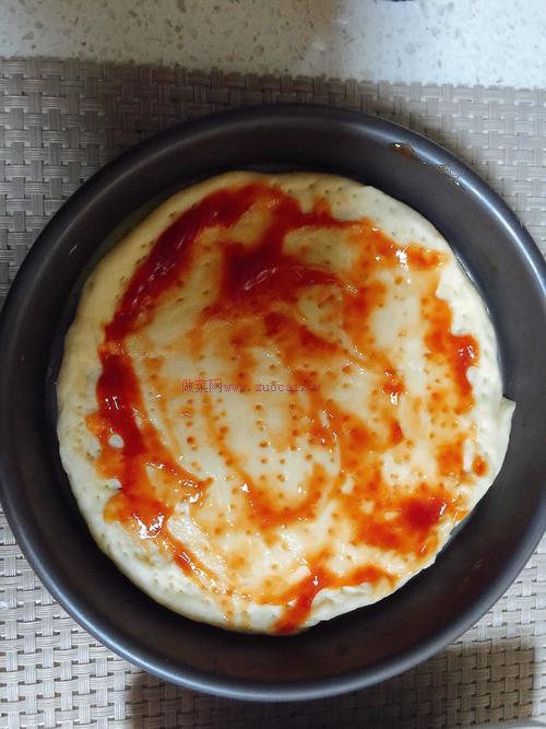 簡(jiǎn)易香腸披薩的做法