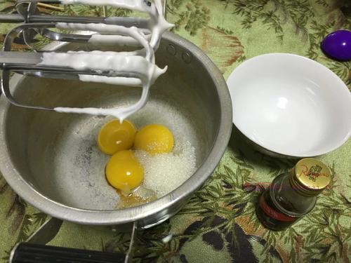 戚風(fēng)蛋糕6寸的做法