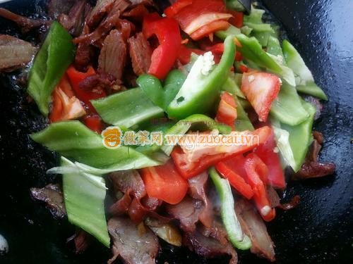 雙椒護(hù)心肉的做法