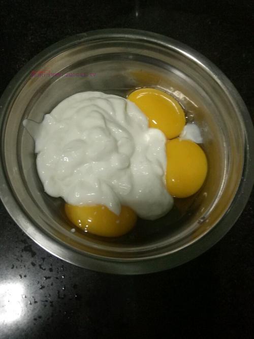 南瓜子酸奶蛋糕(6寸)的做法