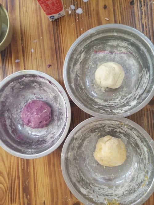 三色發(fā)糕的做法