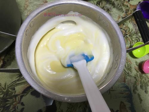 跟我學(xué)做戚風(fēng)蛋糕8寸的做法